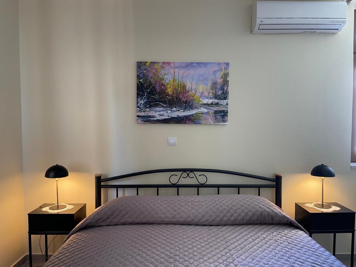 Apartments Villa Dinka Hvar Town Extérieur photo