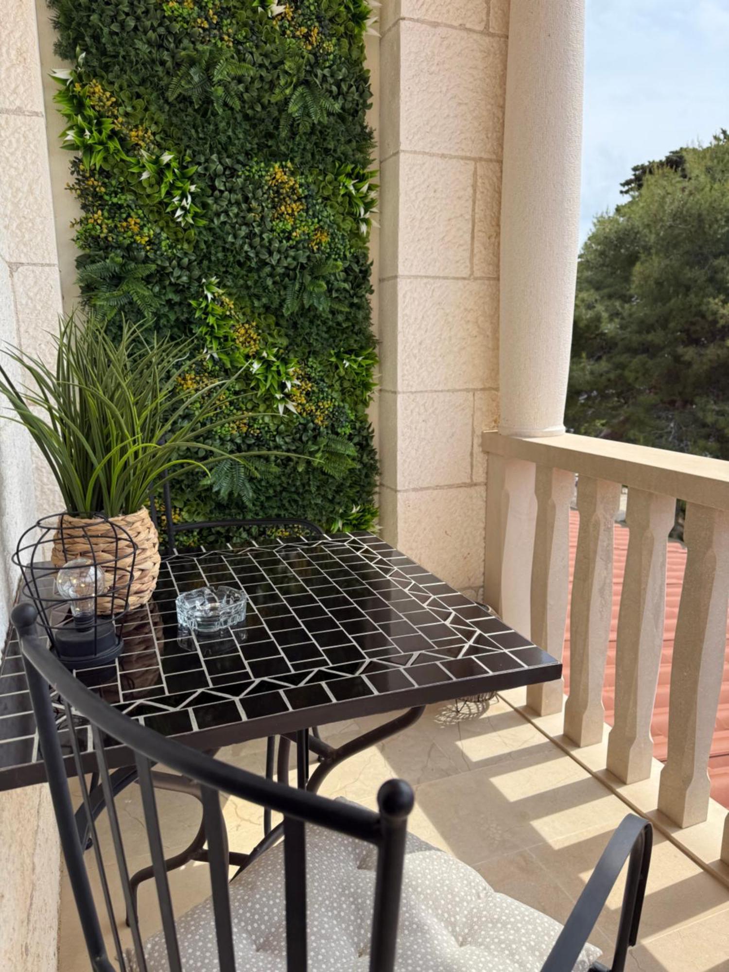 Apartments Villa Dinka Hvar Town Extérieur photo